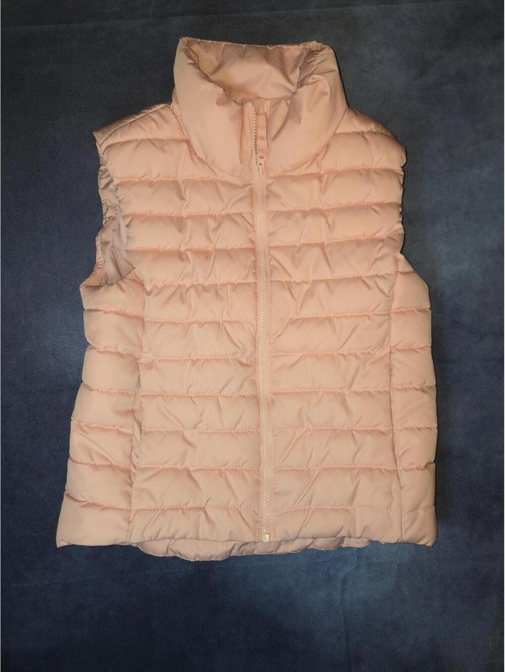 Old navy puffer vest